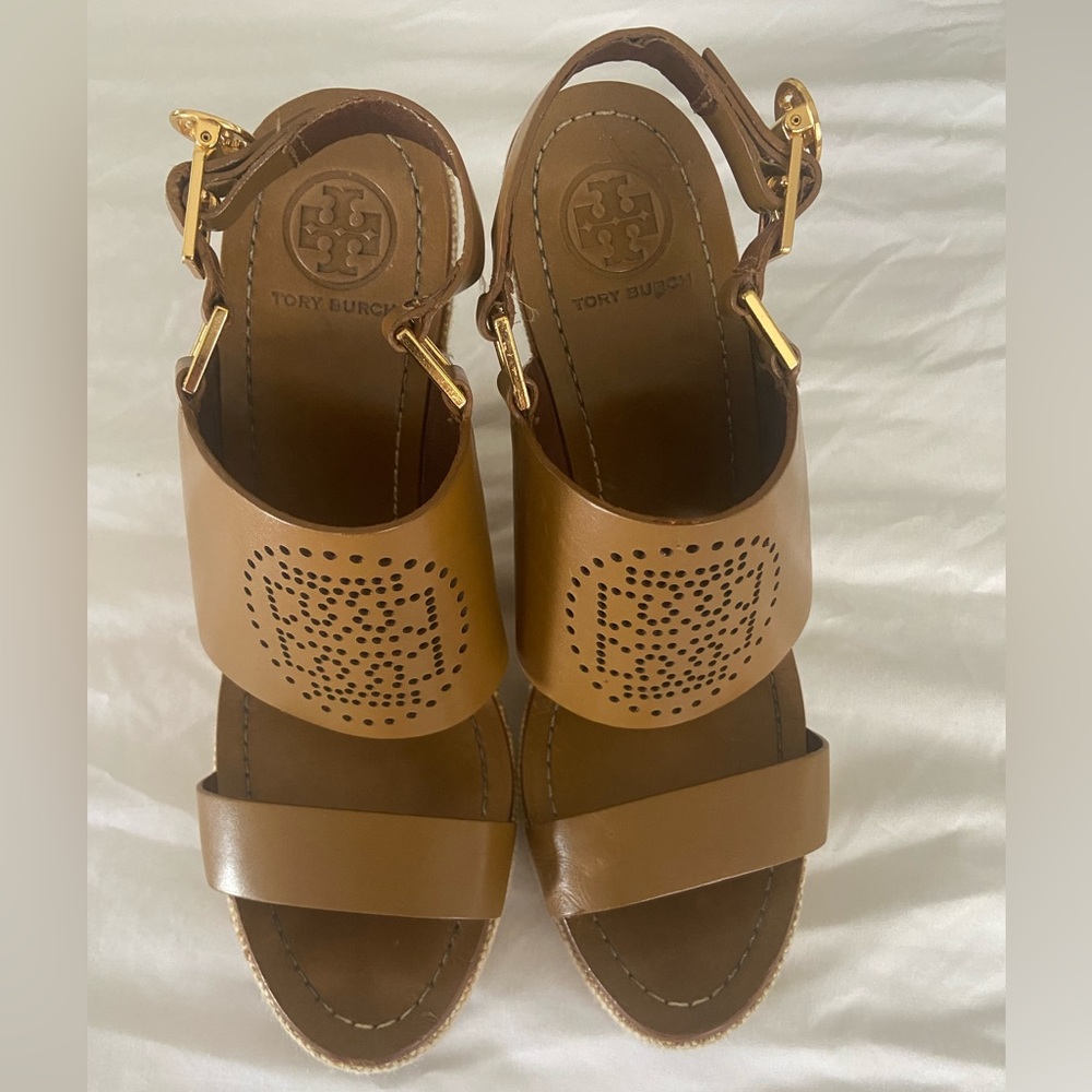 Tory Burch Sandal Wedge size 10